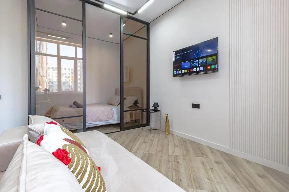In The Center With New Renovation Apartment Nur-Sultan