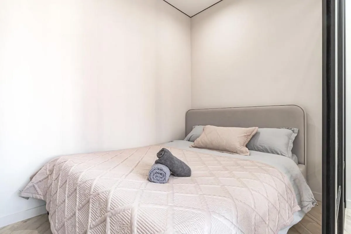 In The Center With New Renovation Apartment Nur-Sultan